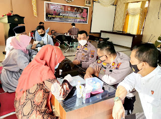 Peringati HUT Bhayangkara, Polres Pasaman Barat Gelar Donor Darah Melalui PMI