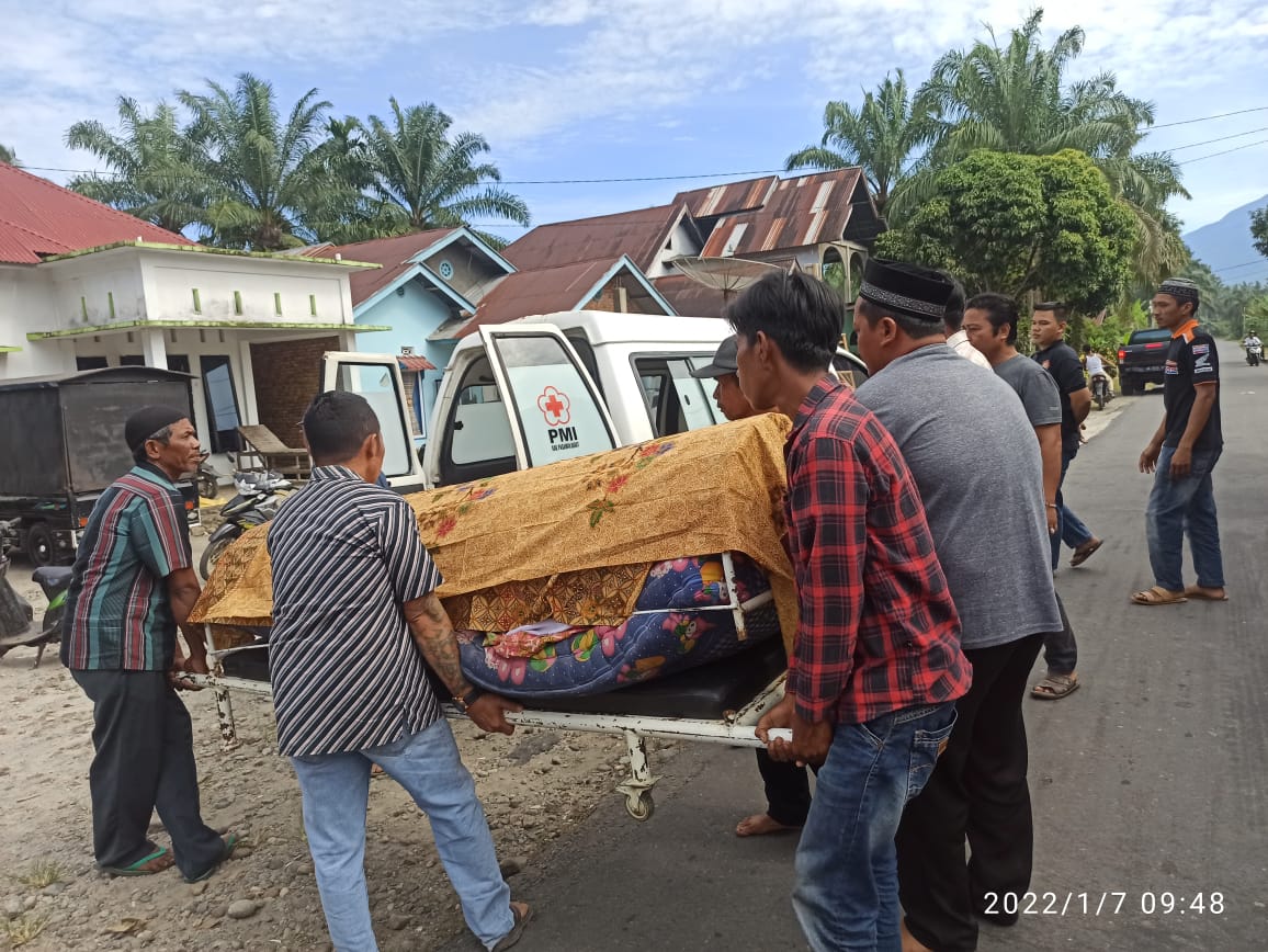 Layanan Ambulance Jenazah Gratis PMI Pasbar Diapresiasi Masyarakat