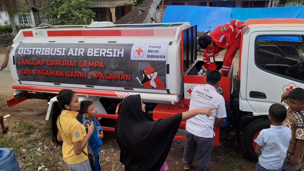 Update Penanganan Bencana Gempa Pasbar: Lima Meninggal, 12 Ribu Jiwa Mengungsi