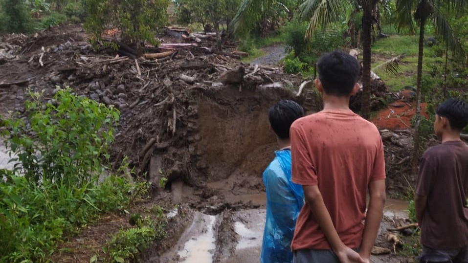 Cuaca Buruk, PMI Pasbar Siagakan Relawan Hadapi Bencana Susulan